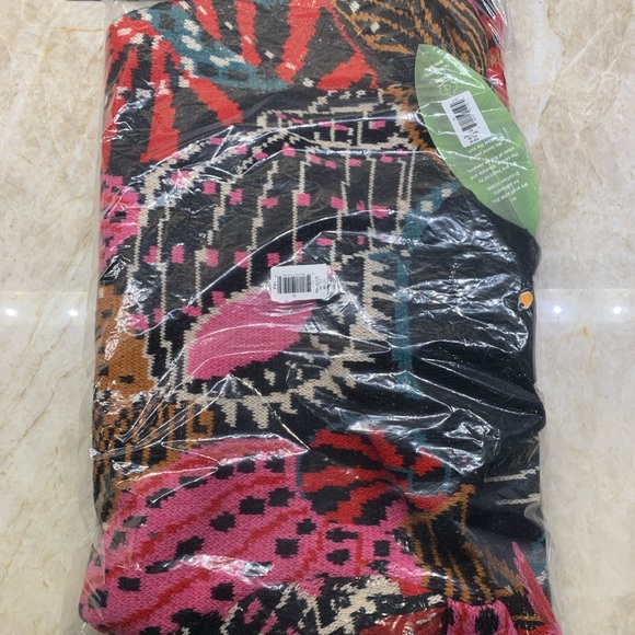 Farm Rio Shell Sweater Dress - Picture 6 of 17